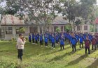 Perangi-Bullying-dan-Kenakalan-Remaja,-Kapolsek-Lembor-Pimpin-Apel-Pagi-di-SMK-Negeri-1-Welak