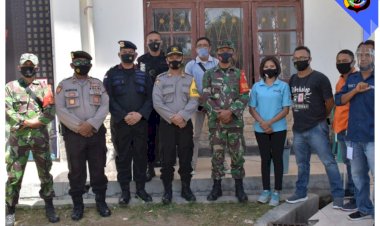 110-Personil-Polres-Manggarai-Barat-Diterjunkan-Amankan-Proses-Pendaftaran-di-KPU-Mabar