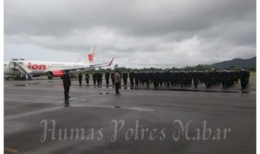 Personel-BKO-Pengamanan-Pilkada-dari-Polda-Bali-Tiba-di-Labuan-Bajo