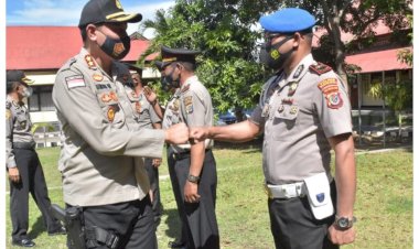Upacara-Korp-Raport-70-Personel,-Ini-Pesan-Kapolres-Manggarai-Barat
