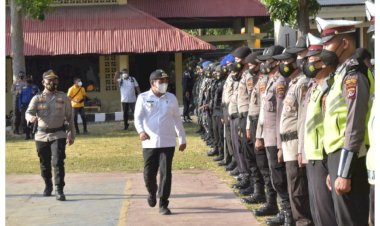 Bupati-Manggarai-Barat-Pimpin-Apel-Gelar-Pasukan-Ops-Ketupat-Ranakah-2021