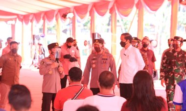 Lewat-Vaksinasi-Massal,-Kapolri-Targetkan-1.258.556-Orang-Divaksin-Hari-Ini