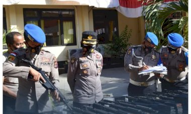 Antisipasi-Penyalahgunaan-Senpi,-Propam-Cek-Senpi-Anggota-Polres-Manggarai-Barat