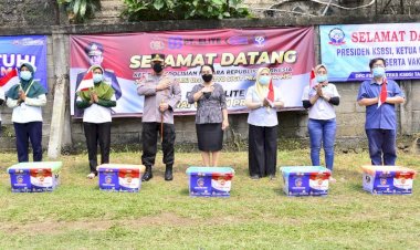 Tinjau-Kegiatan-Buruh-di-Banten,-Kapolri-Akan-Perkuat-Akselerasi-Vaksinasi-di-Wilayah-Aglomerasi