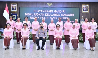 Peringati-HKGB-ke-69,-Kapolri:-Polri-Kuat-Karena-Didukung-Oleh-Bhayangkari