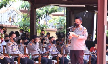 Kadiv-Humas:-Karya-Pemenang-Mural-akan-Dilukis-di-Tiang-Jalan-Layang-Bus-Trasnjakarta-Depan-Mabes-Polri