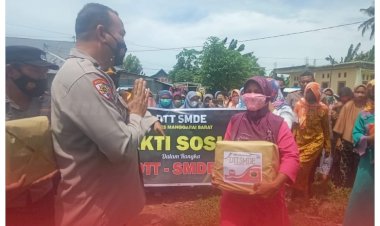 Alumni-DTT---SMDE-Polres-Mabar-Bagikan-Sembako-Kepada-Warga-Terdampak-Pandemi-Covid-19
