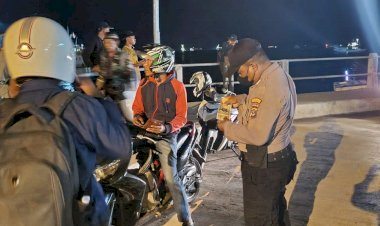 Polres-Mabar-Perketat-Pengamanan-Arus-Balik-Hari-Raya-Idul-Fitri-di-Pelabuhan-Laut-ASDP