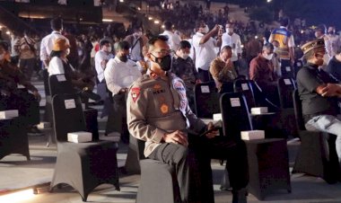 Waka-Polda-NTT-Hadiri-Peresmian-Water-Front-Marina-Labuan-Bajo-oleh-Presiden-RI