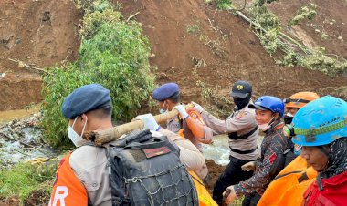 Polri-Temukan-5-Jenazah-Korban-Longsor-Cianjur