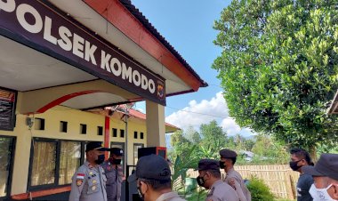 Pimpin-Apel-Pagi,-ini-Pesan-Kapolsek-Komodo