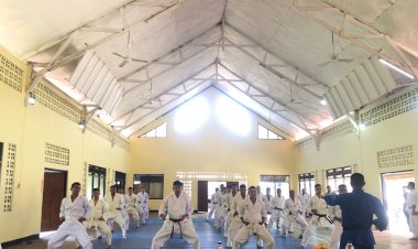 43-Anggota-Polri-Mengikuti-Ujian-Beladiri-di-Labuan-Bajo