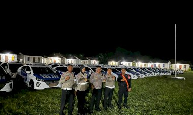 Dukung-ASEAN-Summit,-Kendaraan-Listrik-Polisi-Tiba-di-Labuan-Bajo