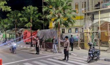 Sambut-Idul-Fitri,-Polisi-Amankan-Sholat-Tarawih-di-Labuan-Bajo