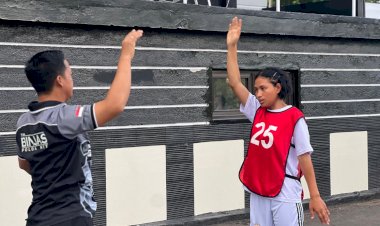 Reneldis-Ma'a,-Adik-Almarhum-Boy-Jawa,-Diterima-Menjadi-Anggota-Polri