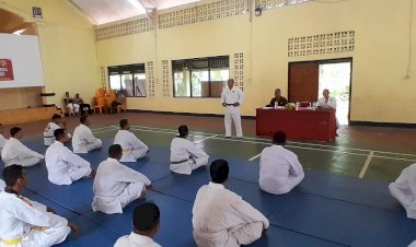 Syarat-Naik-Pangkat,-Personil-Polri-di-Labuan-Bajo-Wajib-Ikuti-Ujian-Bela-Diri