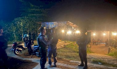 Tanggapi-Keluhan-Warga,-Polisi-Kembali-Datangi-Pemilik-Cafe