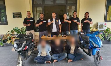 Polisi-Amankan-Tiga-Orang-Spesialis-Curanik-di-Labuan-Bajo,-16-Unit-Handphone-Disita