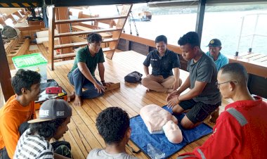 Polisi-Berikan-Pelatihan-Medical-First-Responder-Kepada-Pelaku-Pariwisata-di-Labuan-Bajo