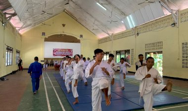 31-Personil-Kepolisian-Ikut-Ujian-Beladiri-Polri-di-Labuan-Bajo