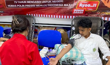 Polisi-Bersama-KPPP-Ruteng-Menggelar-Aksi-Donor-Darah-di-Labuan-Bajo