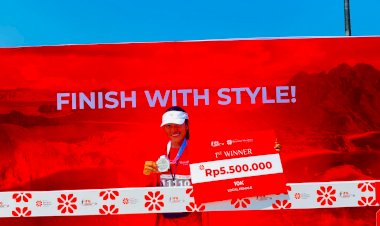 Polwan-Polres-Mabar-Raih-Juara-Pertama-Lomba-Lari-IFG-LBM-2024-di-Labuan-Bajo