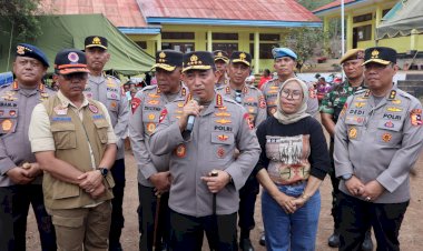 Kapolri-Pastikan-Hak-Pilkada-Pengungsi-Gunung-Lewotobi-Terpenuhi-dengan-TPS-Khusus