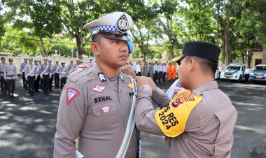 Mendekati-Nataru,-Polisi-Menggelar-Operasi-Lilin-Turangga-2024-di-Labuan-Bajo