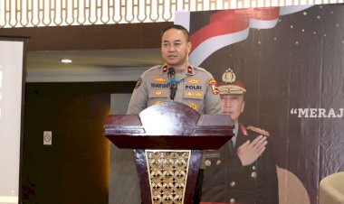 Dialog-Penguatan-Internal-Polri:-Merajut-Kebhinnekaan-dan-Meneguhkan-Nilai-Kebangsaan-Menuju-Indonesia-Emas-2045