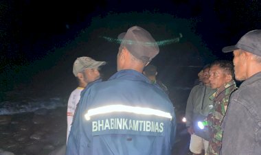 Tersapu-Ombak,-TNI-POLRI-Lakukan-Pencarian-Korban-Tenggelam-di-Pantai-Roda-Lembor-Selatan