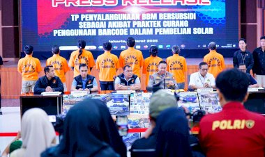 Bareskrim-Polri-Ungkap-Kasus-Penyalahgunaan-BBM-Bersubsidi-di-Jawa-Timur-dan-Jawa-Barat,-Sita-16.400-Liter-Solar-Ilegal