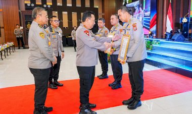 Tutup-Rakernis-SSDM-dan-Slog,-Kapolri-Komitmen-Dukung-Program-Pemerintah