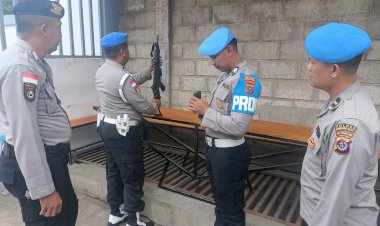 Tegakkan-Disiplin,-Propam-Datangi-Sejumlah-Objek-Vital-di-Labuan-Bajo