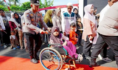 Kapolri-Hadiri-Puncak-Bakti-Kesehatan-Jelang-Hut-ke-79-Bhayangkara,-Diikuti-Ratusan-Ribu-Peserta