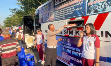 Polri-untuk-Masyarakat:-Ditlantas-Polda-NTT-Hadirkan-Layanan-Pajak-dan-Edukasi-Lalu-Lintas-di-CFD-Kupang