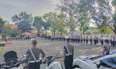 598-Personil-TNI-Polri-Hingga-Linmas-Amankan-Tour-de-EnTeTe-2025-di-Labuan-Bajo