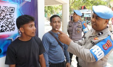 Propam-Polres-Mabar-Sosialisasikan-Barcode-Pengaduan-Pelanggaran-Anggota-Polri