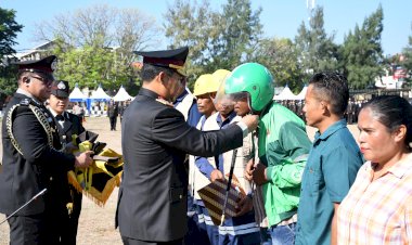 Apel-Kebangsaan-Polda-NTT:-Ojol-dan-Buruh-Kompak-Jaga-Persatuan,-Tolak-Intoleransi-dan-Radikalisme