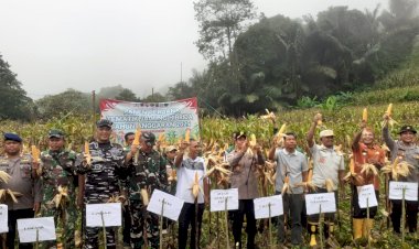 ‎Menanam-Harap-di-Golo-Damu:-Langkah-Nyata-Polres-Mabar-Kawal-Kedaulatan-Pangan