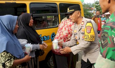 Hangatnya-Toleransi-di-Jantung-Labuan-Bajo:-Forkopimcam-Komodo-Turun-Jalan-Bagi-Takjil