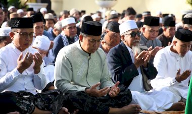 Lapangan-Mapolda-NTT-Penuh,-Kapolda-Sampaikan-Ucapan-Idul-Fitri-dan-Apresiasi-untuk-Masyarakat