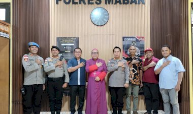 Jejak-Kedamaian-Paskah-2026:-Uskup-Labuan-Bajo-Beri-Apresiasi-Khusus-untuk-Polres-Manggarai-Barat