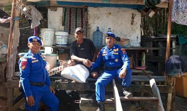 Satpolairud-Polres-Mabar-Tebar-Kebaikan-di-Pesisir-Labuan-Bajo-Melalui-