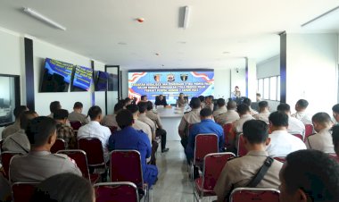 Perketat-Kedisiplinan-Personel,-Subbidwabprof-Polda-NTT-Sosialisasi-Kode-Etik-di-Polres-Mabar