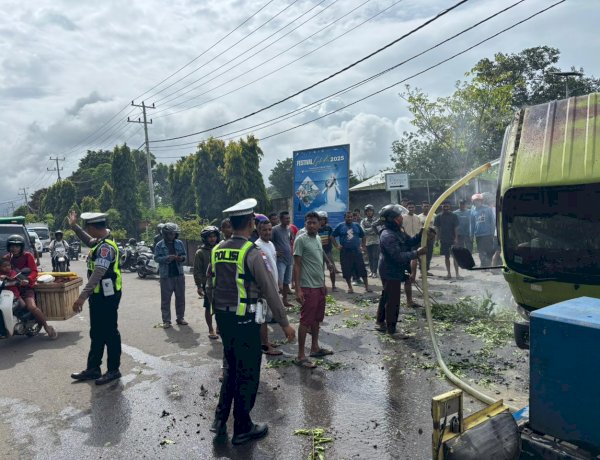 Satlantas Polres Mabar Gerak Cepat Tangani Dump Truck Terbakar di Labuan Bajo