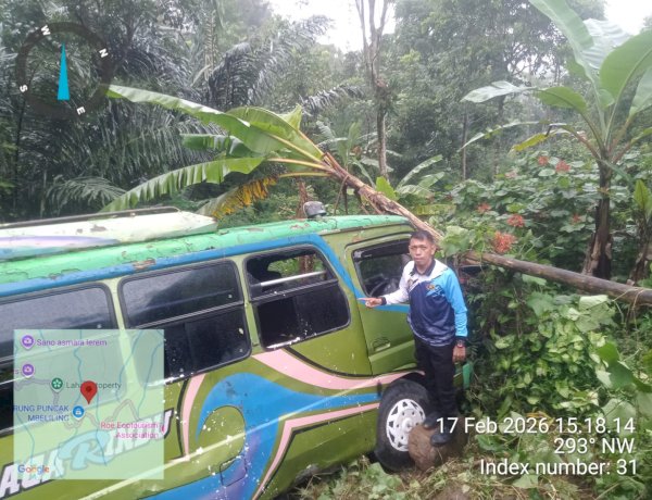 Sopir Mengantuk, Bus Mitsubishi Terjun ke Jurang di Trans Flores Mbeliling