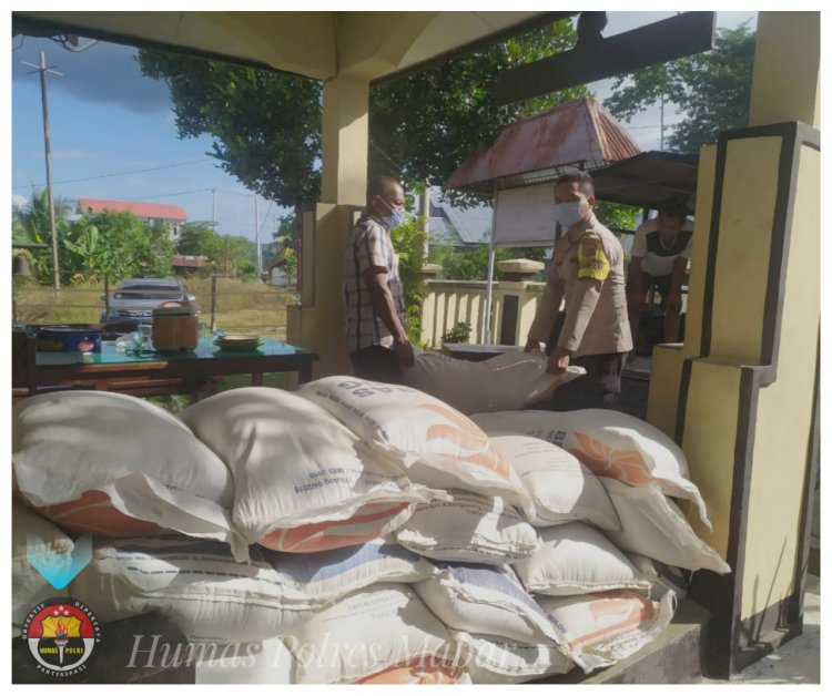 Lagi, 10 Ton Beras Bantuan Mabes Polri Disalurkan Polres Mabar