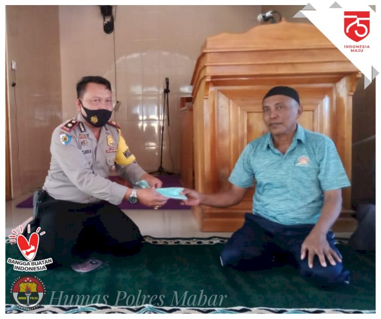 Polres Manggarai Barat Gencar Melalui Mimbar Masjid Ajak Patuhi Protokol Kesehatan Covid-19