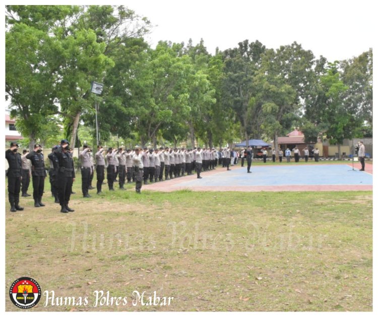 Polres Manggarai Barat Gelar Apel Pengecekan Kesiapan Pelaksanaan Simulasi Protokol Keamanan dan Kesehatan di Labuan Bajo