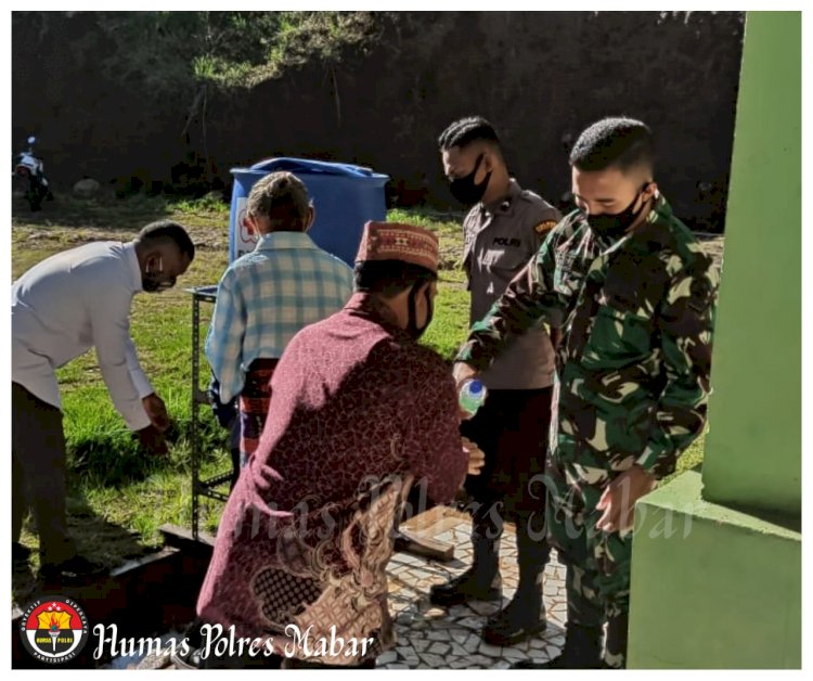 Amankan Kegiatan Ibadah, TNI-Polri Pantau Penerapan Protokol Kesehatan di Gereja HKY Golowelu